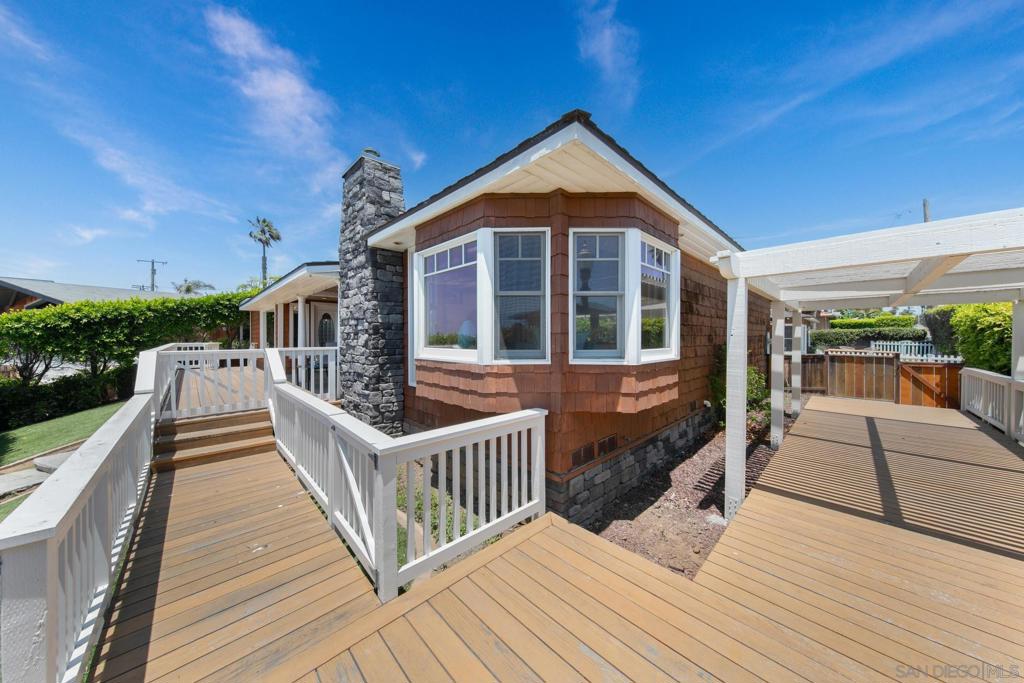 Pacific Beach - Residential Lease