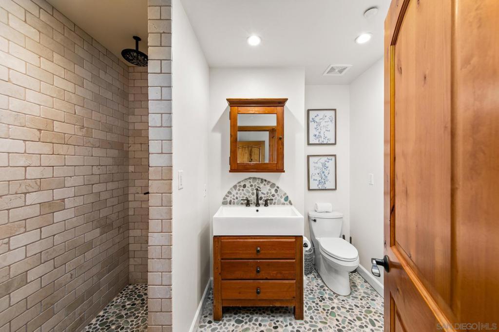 Pacific Beach - Residential Lease