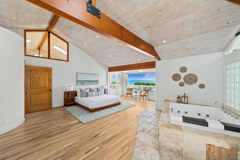 Pacific Beach - Residential Lease