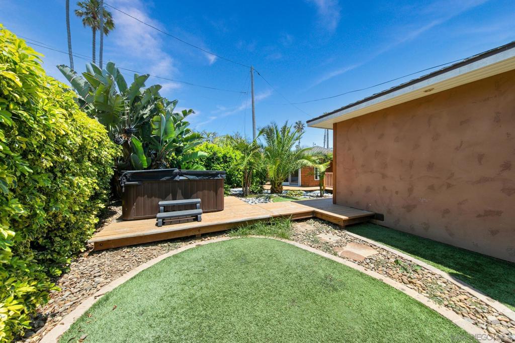 Pacific Beach - Residential Lease