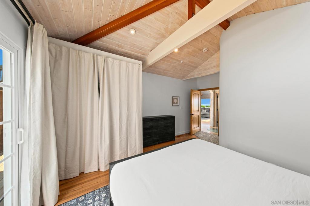 Pacific Beach - Residential Lease