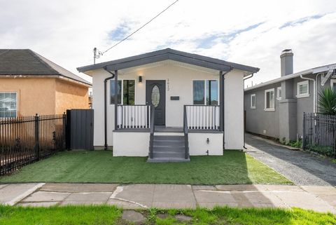Photo of 1612 94Th Ave, Oakland, CA 94603 (MLS # 41120478)