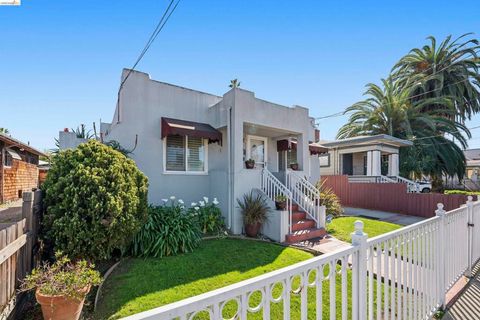 Photo of 1508 78th Avenue Ave, Oakland, CA 94621 (MLS # 41126332)