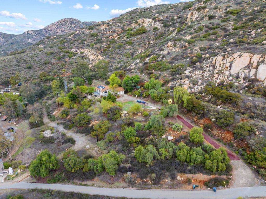 11751 Rocky Lane