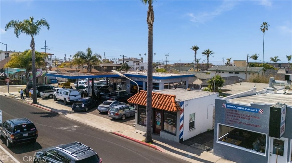 1051 Price Street