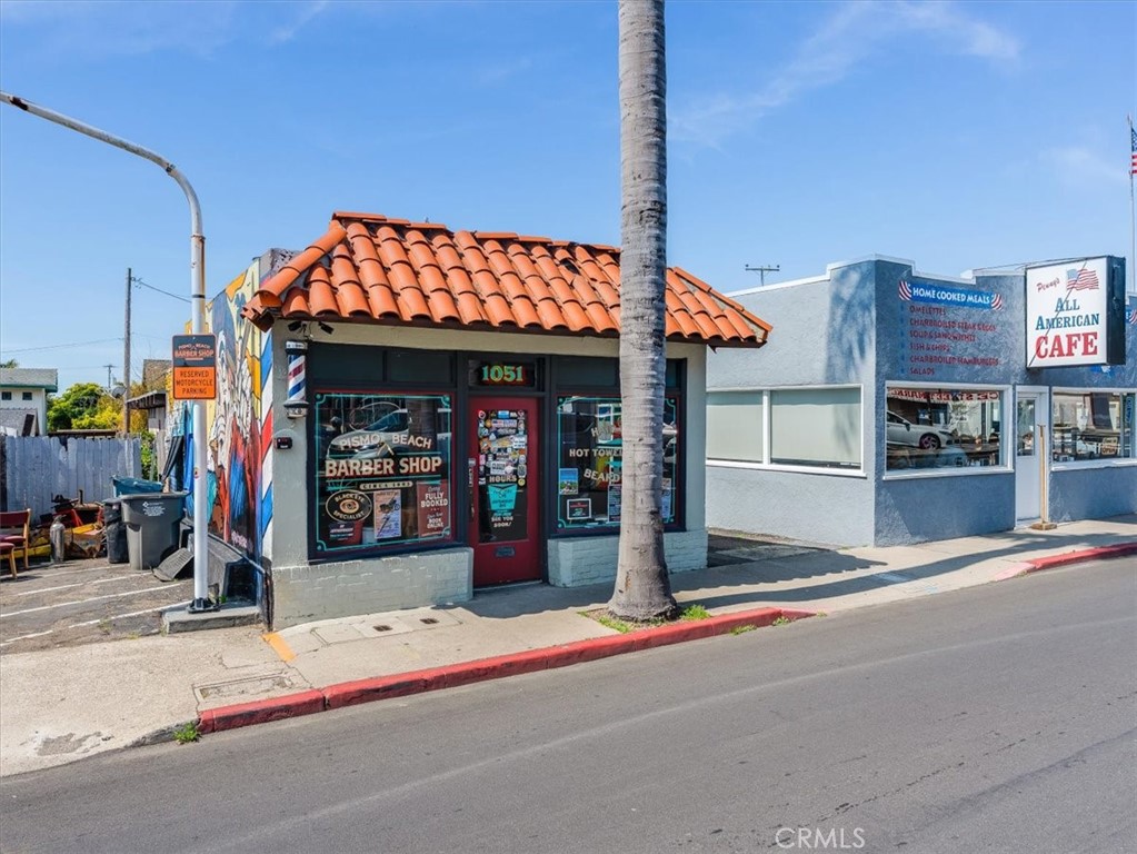 1051 Price Street