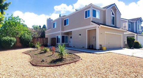 Photo of 1146 Rosebriar Way, San Jose, CA 95131 (MLS # ML82039710)