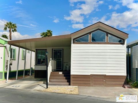 Photo of 69801 Ramon Road #99, Cathedral City, CA 92234 (MLS # 25510157PS)