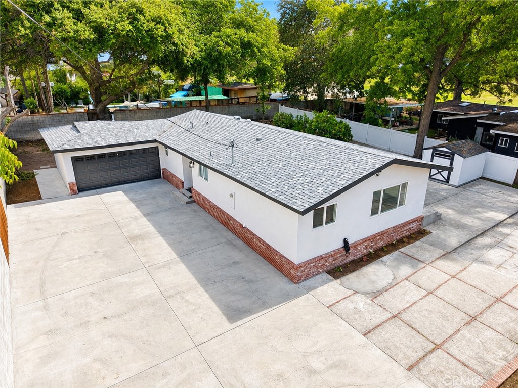 161 Mountain View Street