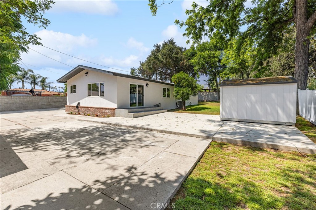 161 Mountain View Street
