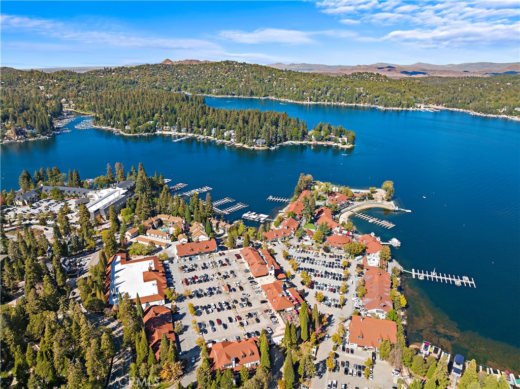 Arrowhead Woods (AWHW) - Residential Lease