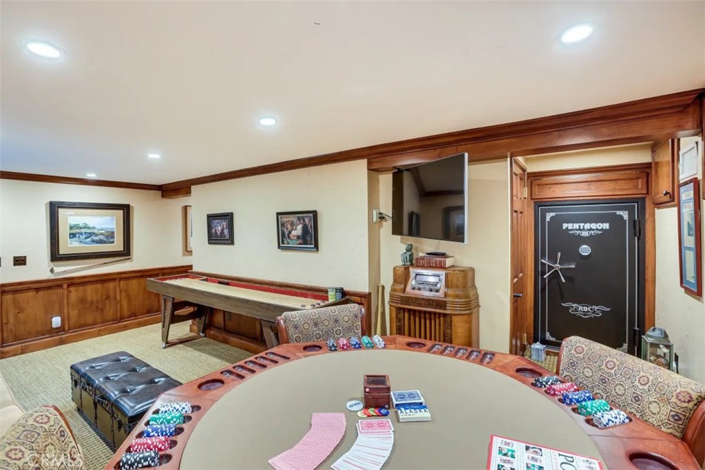 Arrowhead Woods (AWHW) - Residential Lease