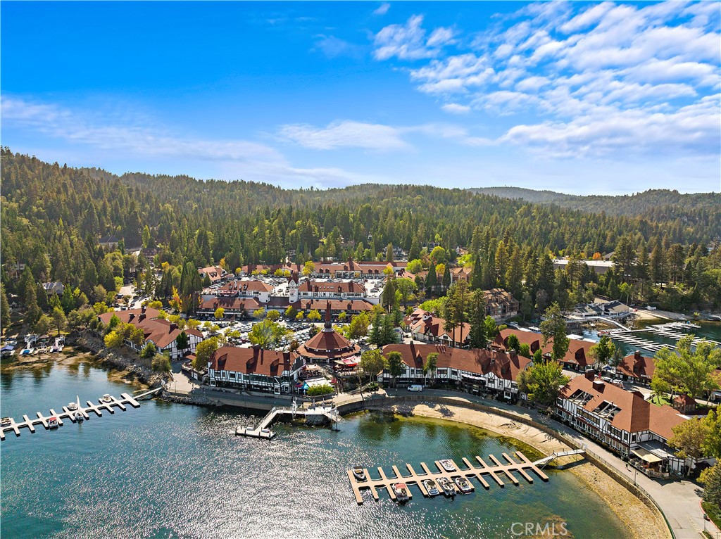 Arrowhead Woods (AWHW) - Residential Lease