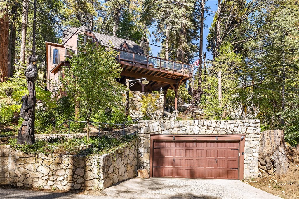 Arrowhead Woods (AWHW) - Residential Lease