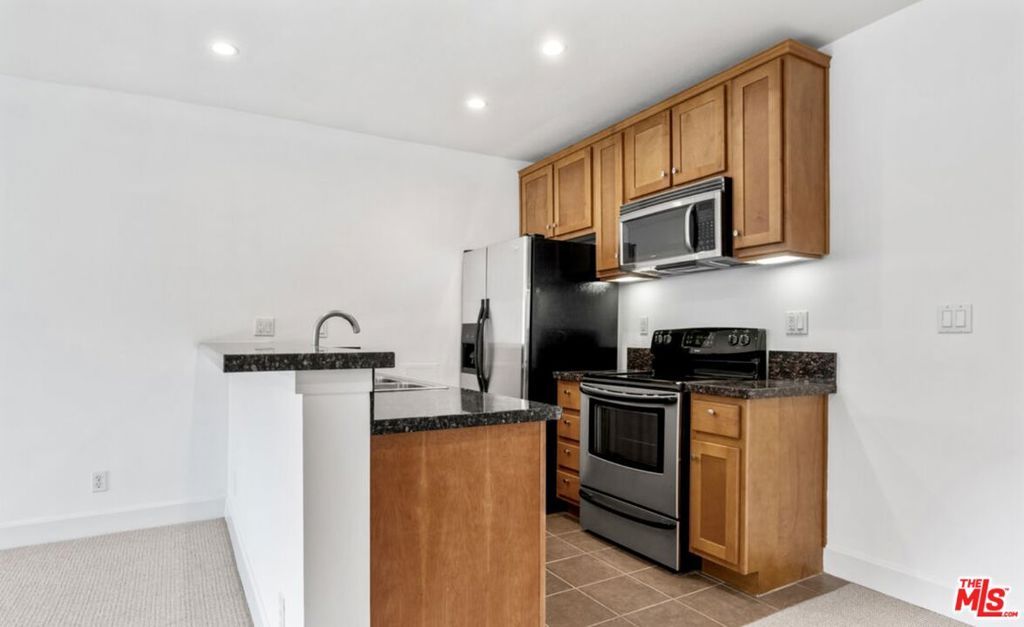 Photo of 10982 Roebling Avenue #518, Los Angeles, CA 90024 (MLS # 25594043)