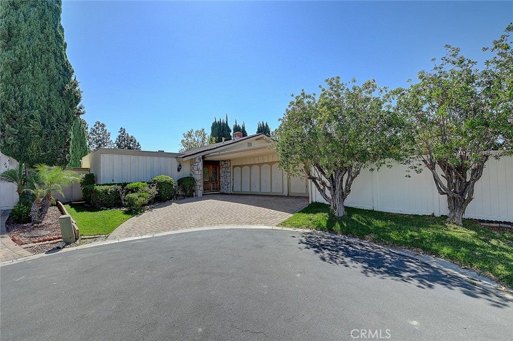 24186 Elrond Lane, Lake Forest CA 92630 - Photo 1