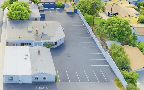 1819 W 17th Santa Ana CA 92706