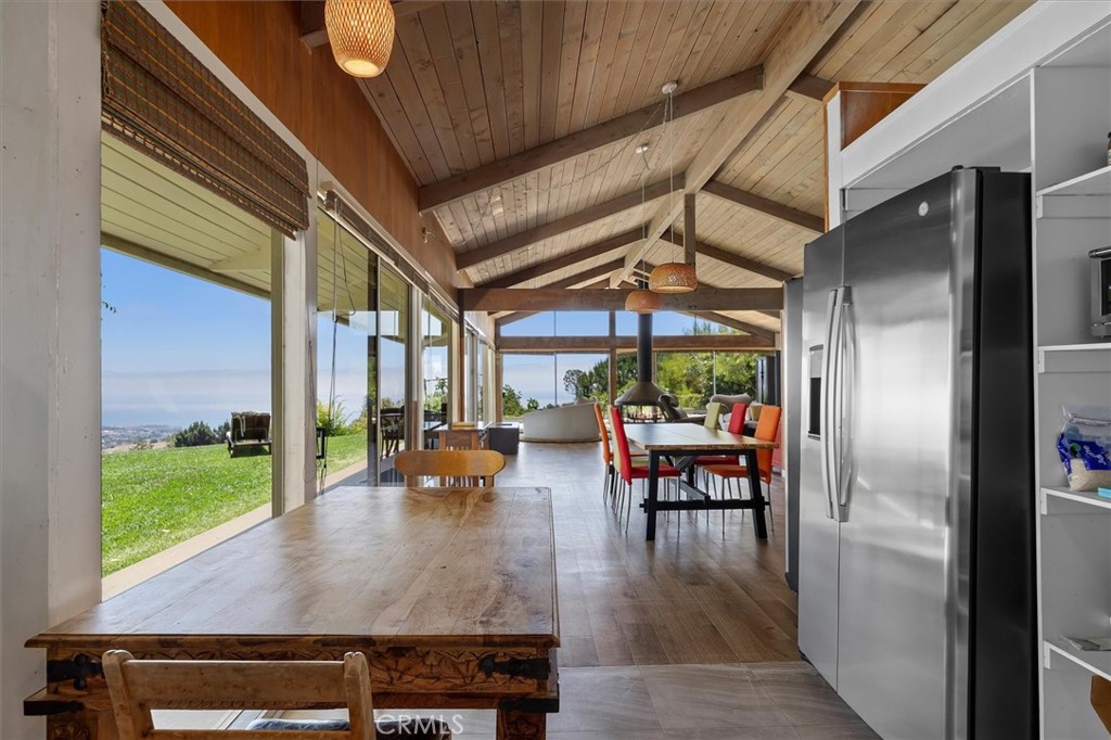 3111 Deluna Drive