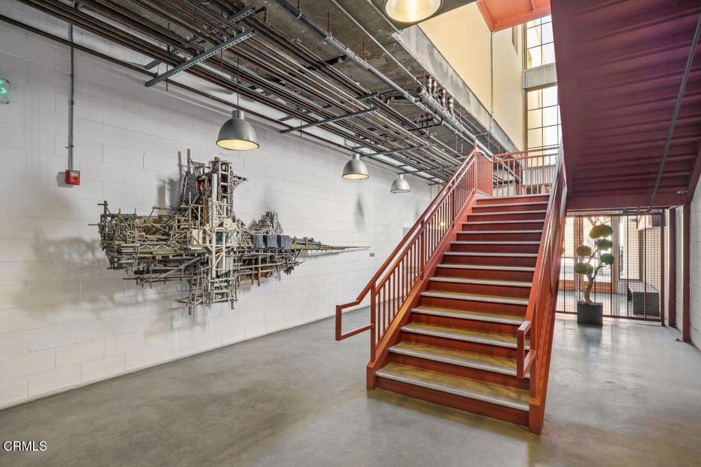 50 W Dayton Street 209