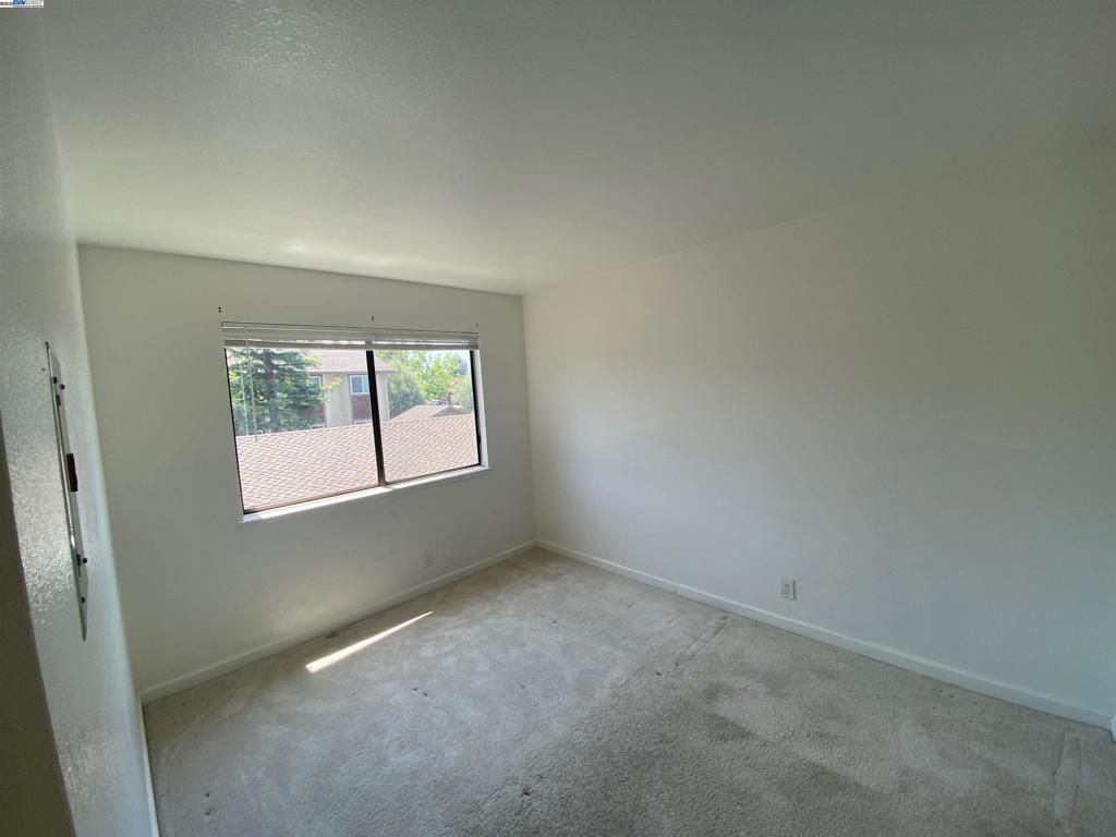 178 Hackamore Cmn