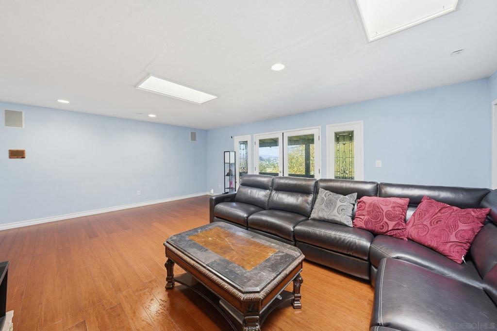 La Mesa - Residential