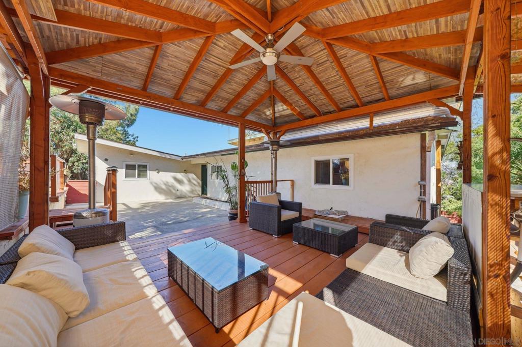 La Mesa - Residential