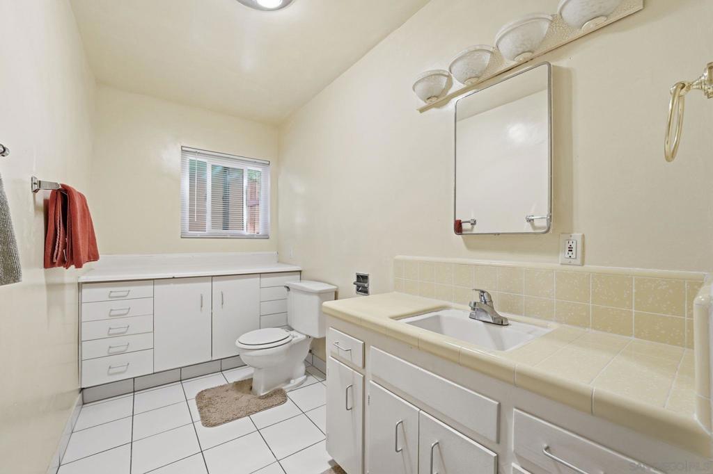 La Mesa - Residential