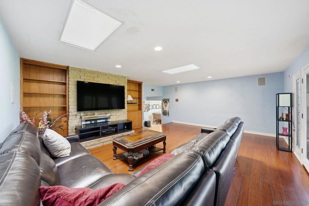 La Mesa - Residential