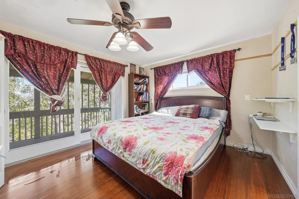 La Mesa - Residential