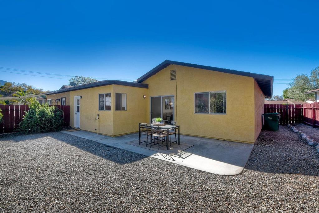 Peacock Hills (583) - Residential