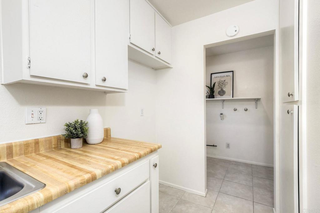 Peacock Hills (583) - Residential