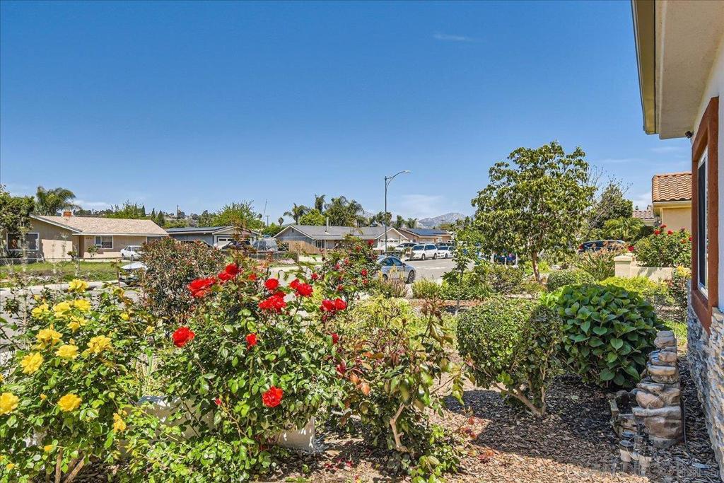 12709 Oak Knoll Rd,