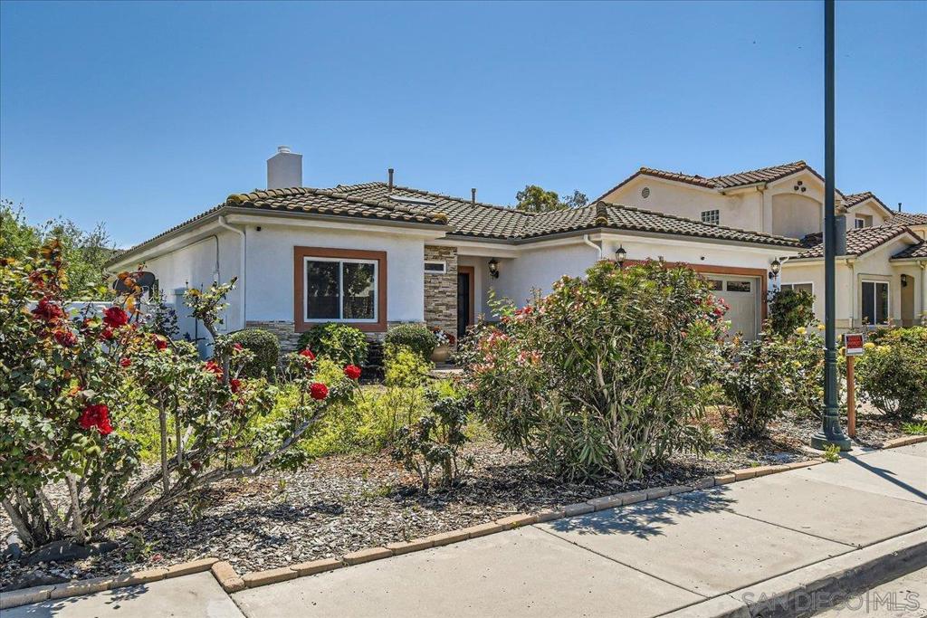 12709 Oak Knoll Rd,