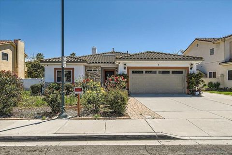 12709 Oak Knoll Rd, Poway CA 92064