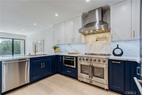 11919 Mayfield Los Angeles CA 90049