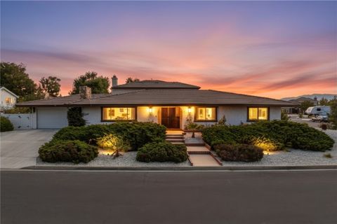 12707 Fairway Road Victorville CA 92395