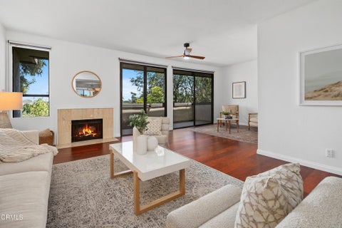 Photo of 700 S Lake Avenue #309, Pasadena, CA 91106 (MLS # P1-28620)