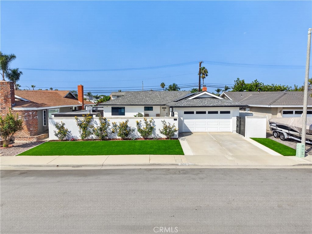 21311 Antiqua Lane