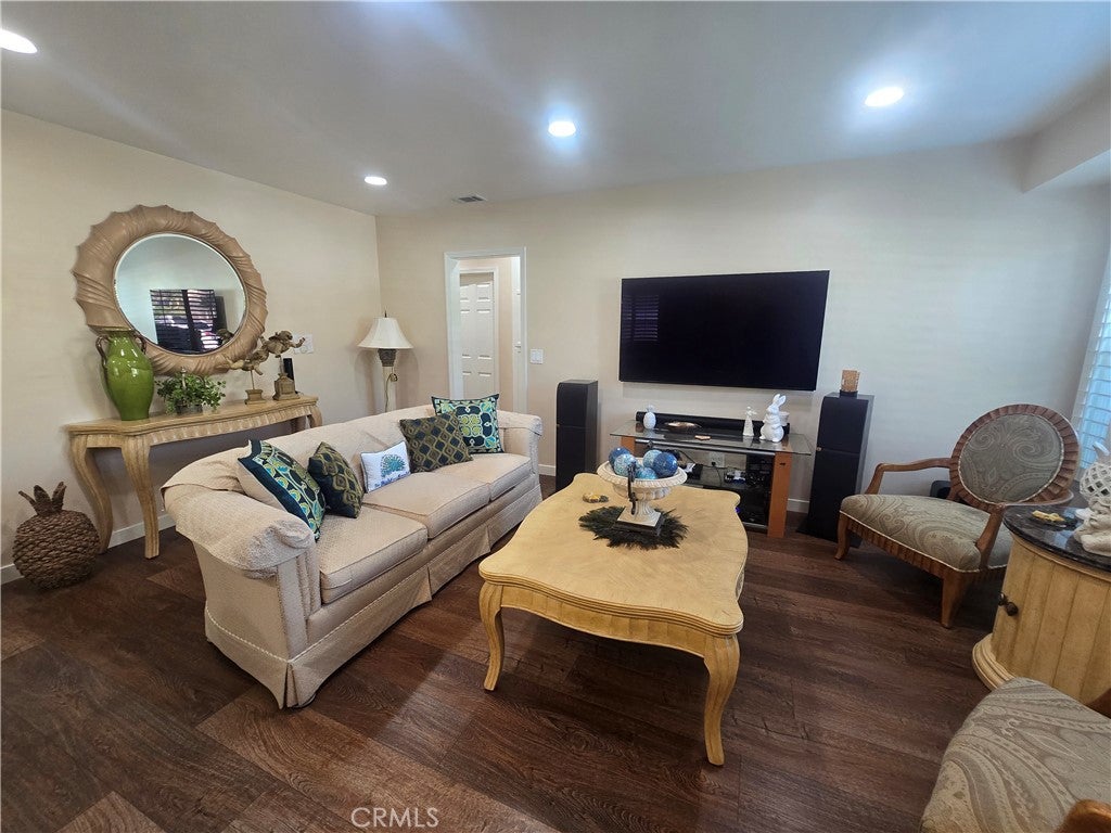 10613 Shellyfield