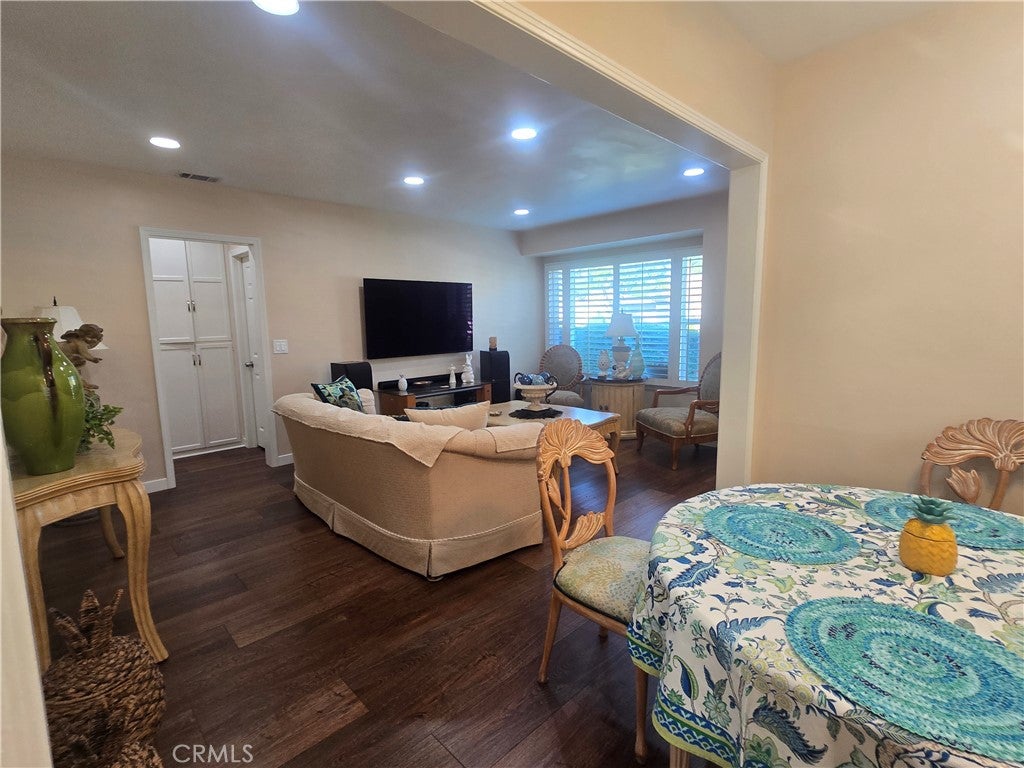 10613 Shellyfield