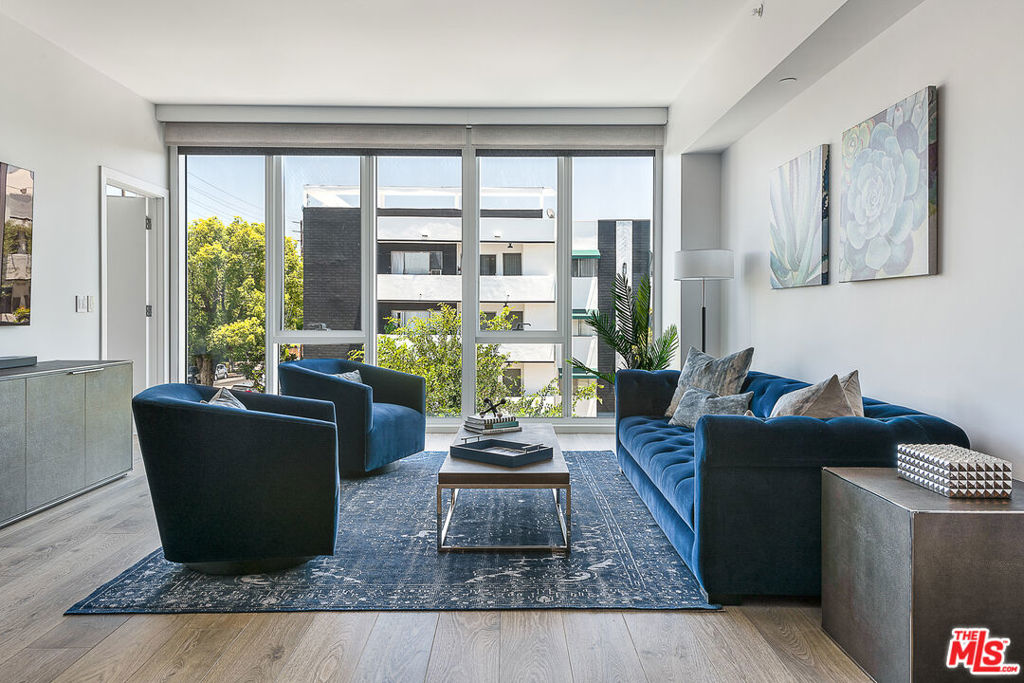 Properties 3 9000 W 3rd Street 204