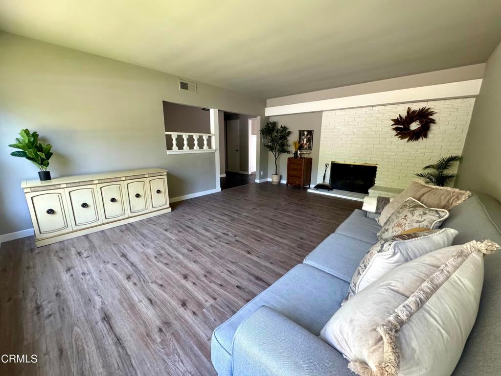 3911 El Lado Drive, Glendale CA 91214