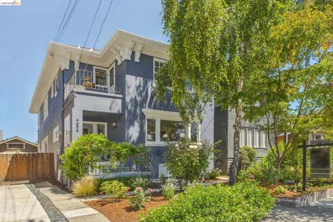 Photo of 6656 Dana St ST, Oakland, CA 94608 (MLS # 41143757)