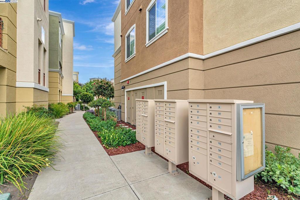 4720 Norris Canyon Rd 206