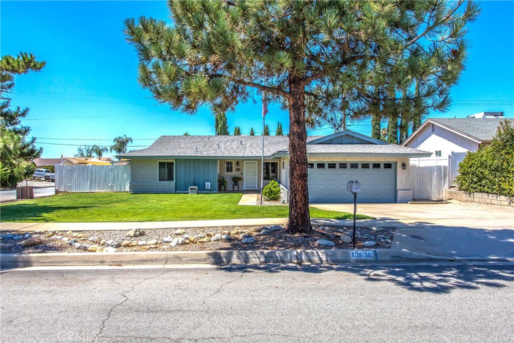 13638 San Leandro Avenue