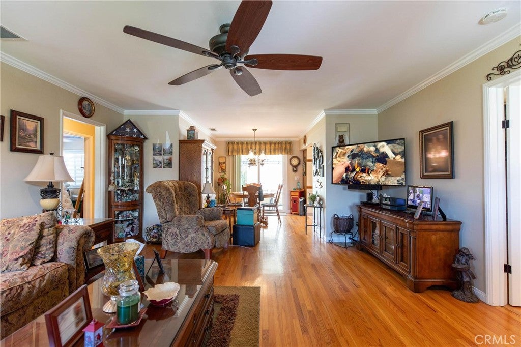 10325 Brookshire