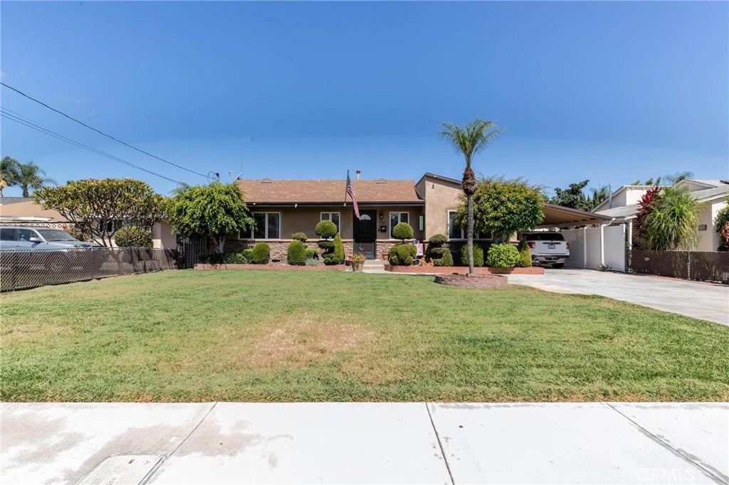 10325 Brookshire
