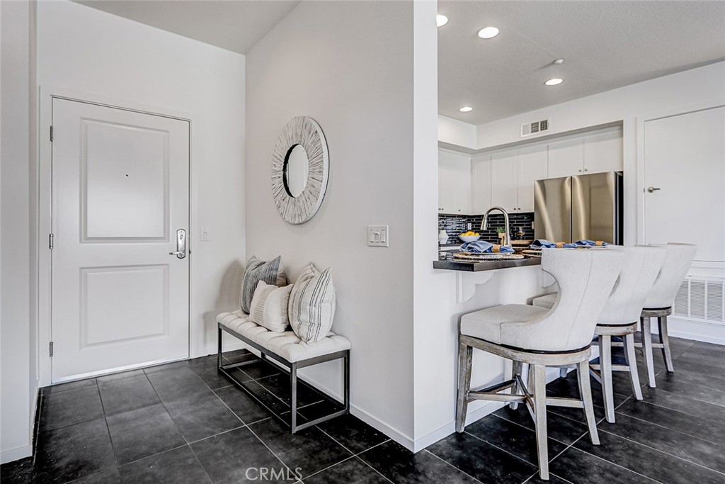 13029 Central Avenue 401