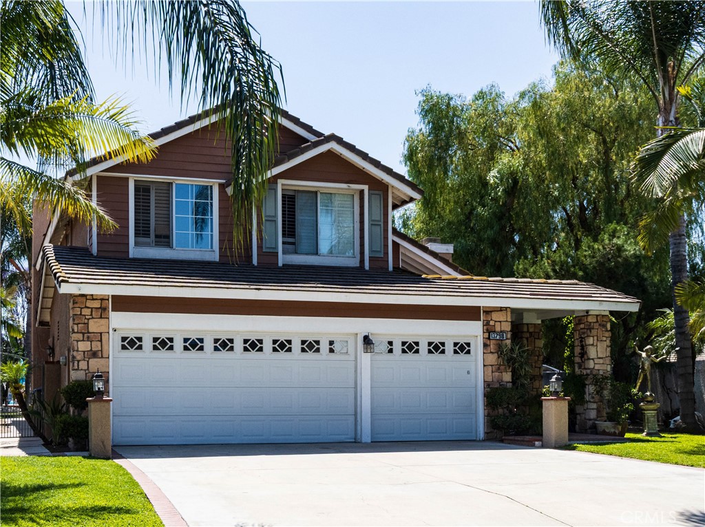 13798 Live Oak