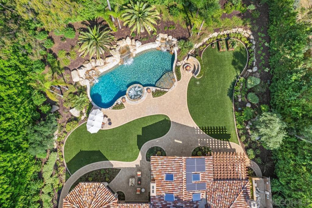 Rancho Santa Fe - Residential